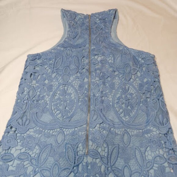 LOVERS+FRIENDS Caspian Pastel Blue Sleeveless Lace Overlay Mini Shift Dress S - Picture 9 of 15
